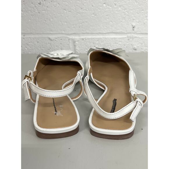 Ann Taylor Sz 6.5 White 3D Flower Nip Pointed Toe Leather Slingback Flats - Picture 6 of 9